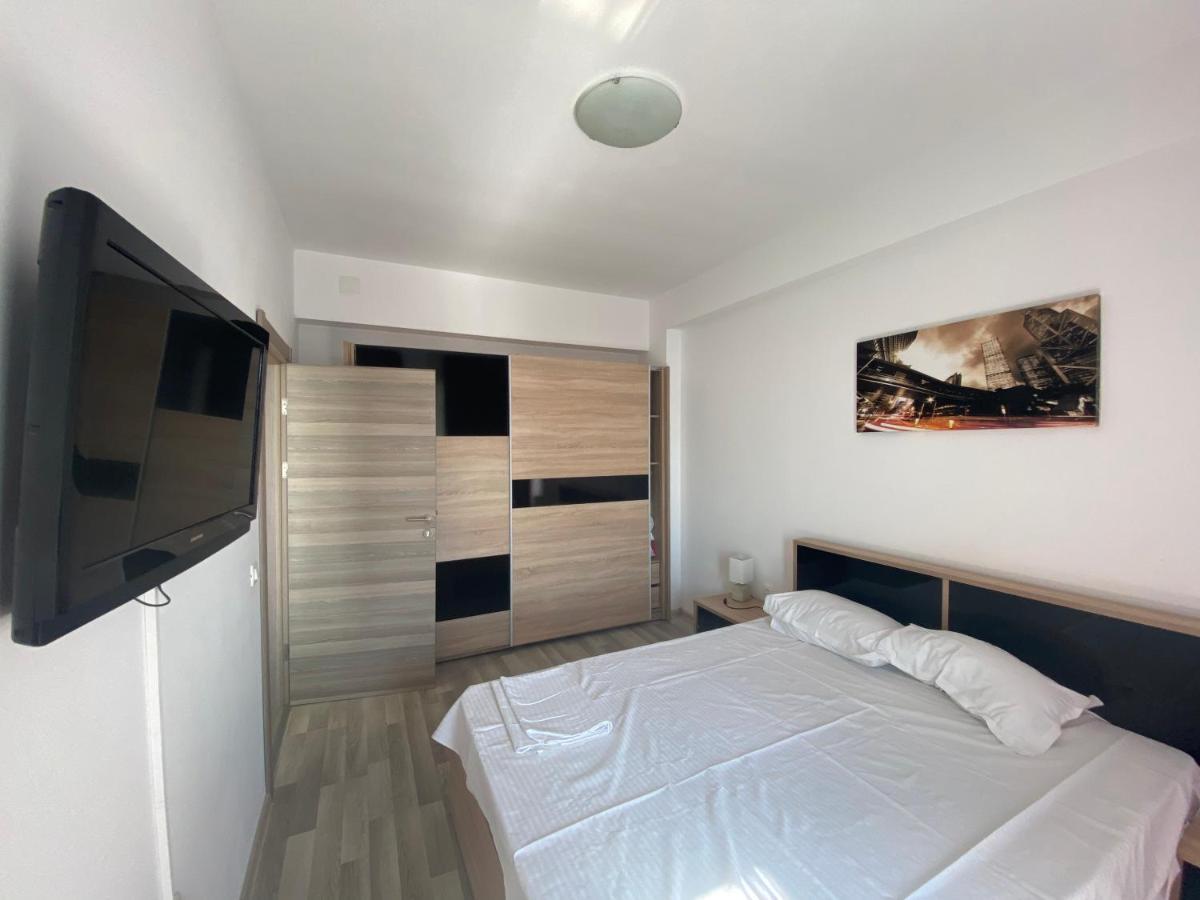 Apartament Crazy Summerland Mamaia Exterior foto